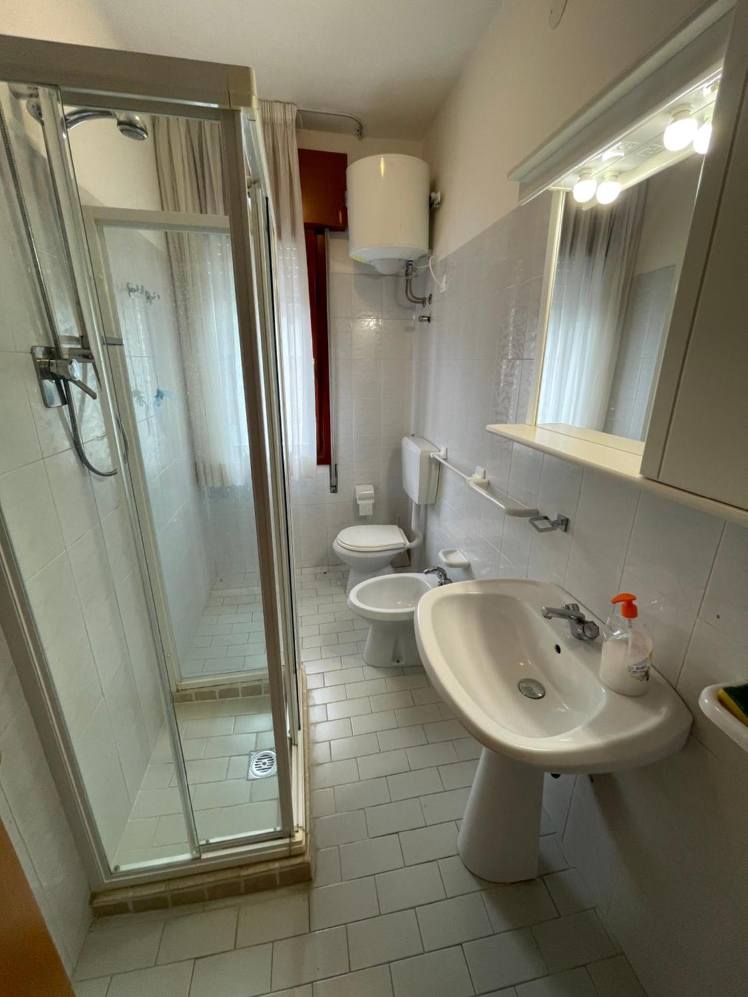 Residence Astor - Agenzia Cocal Каорле Экстерьер фото